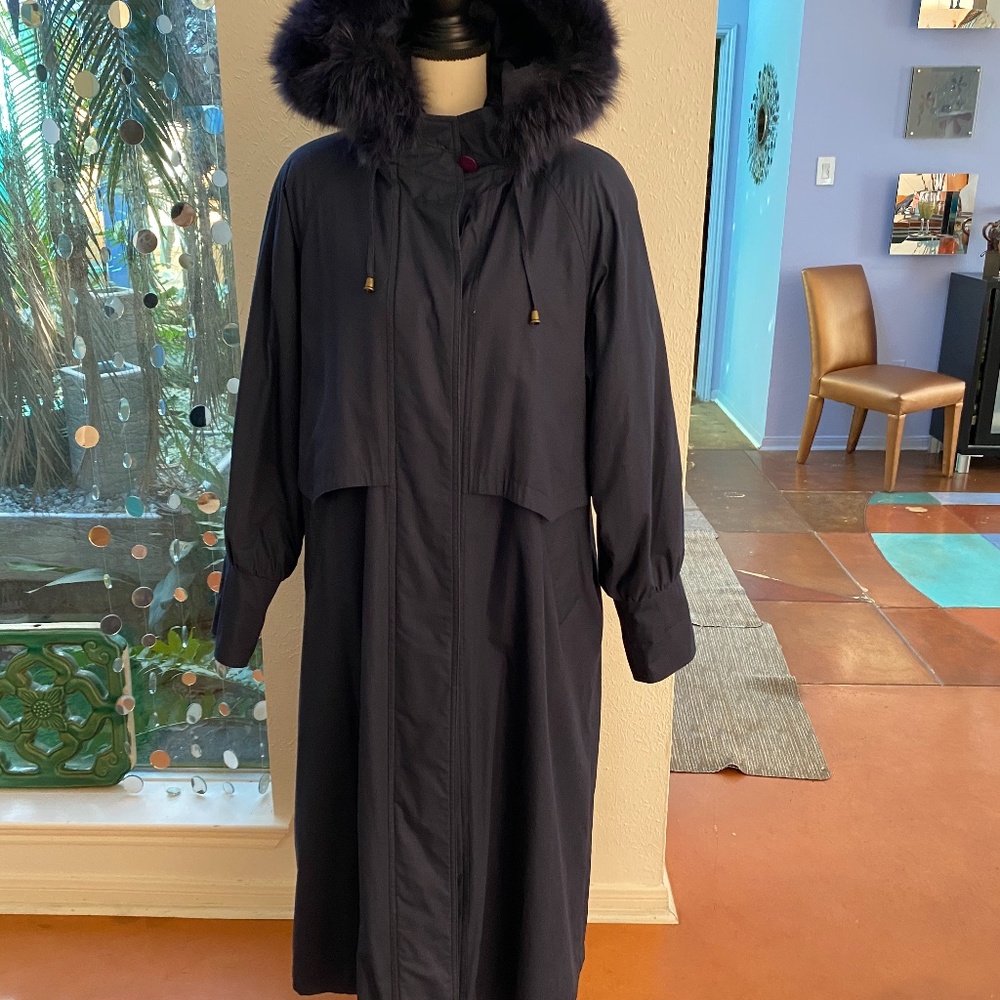 Rain coat, removable lining, removable hood